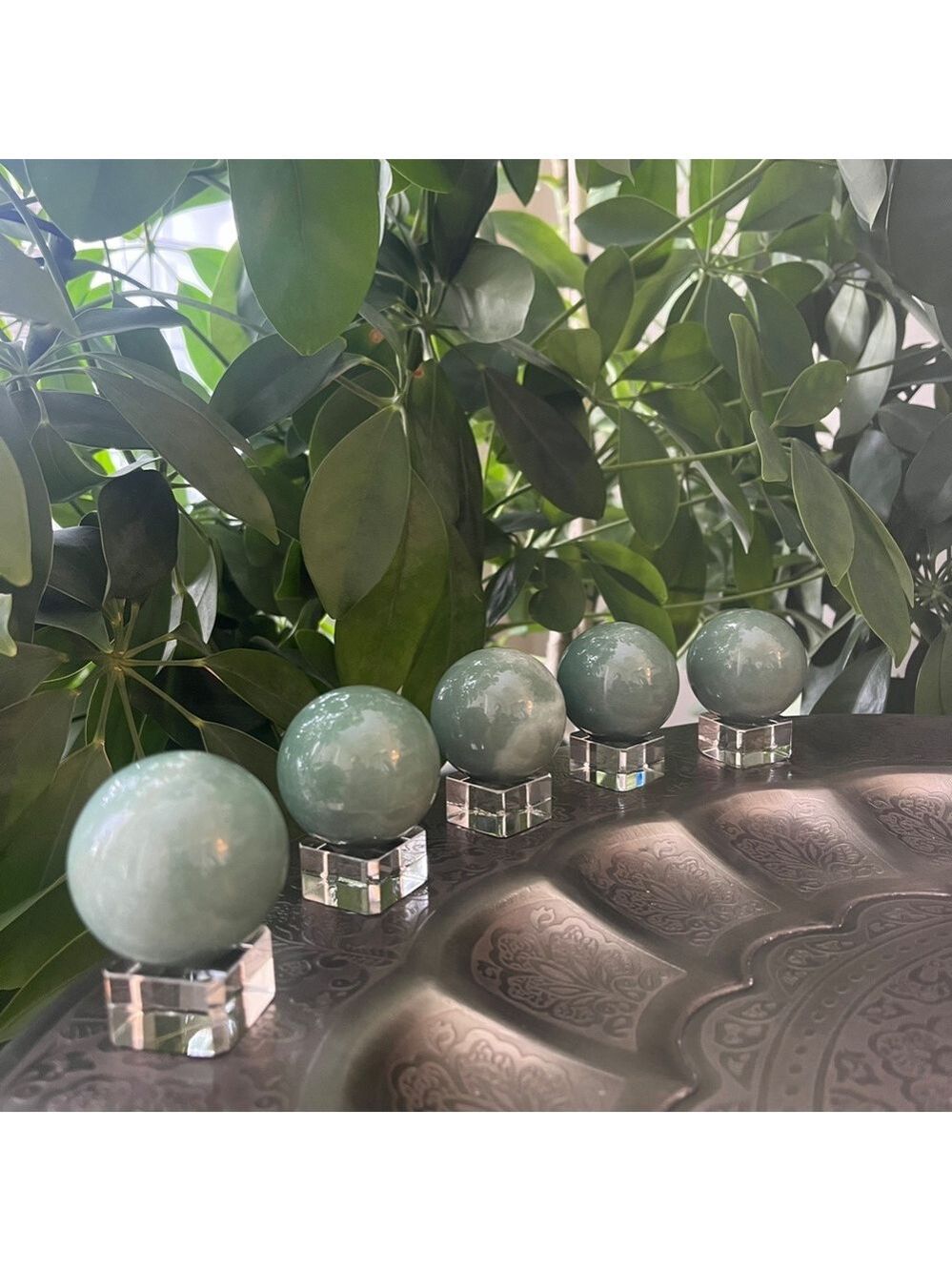 (One) Green Aventurine Sphere - Picture 3 of 3